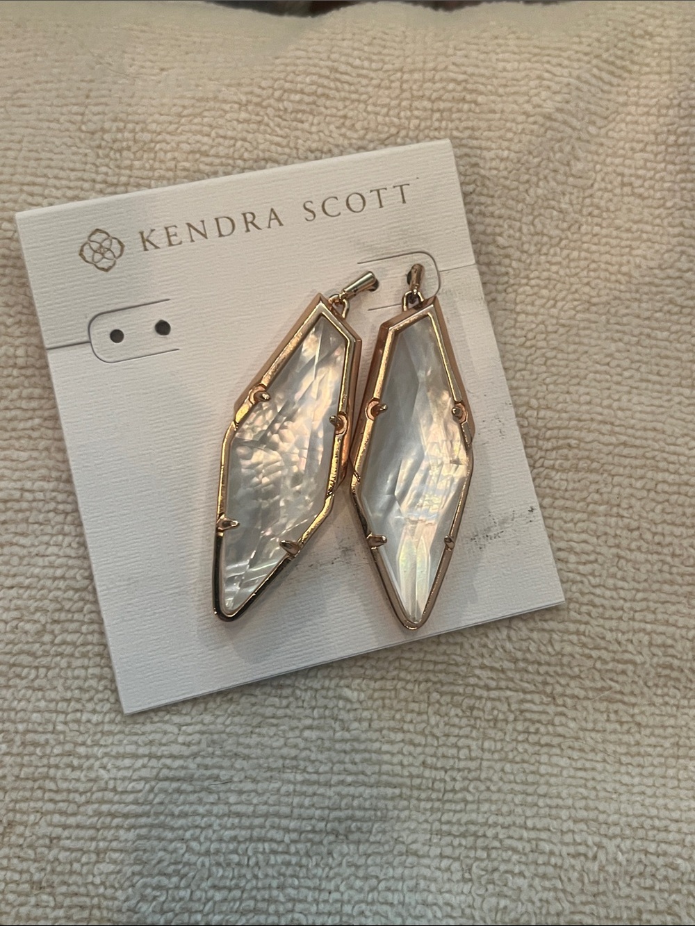 Kendra Scott Iridescent Mother-of-Pearl Bexley Earrings - Rose Gold